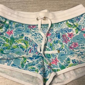 Tropical Print Women's Shorts